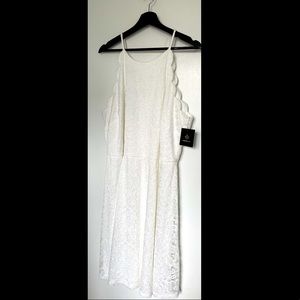 Chandelier Lace Scalloped Dress